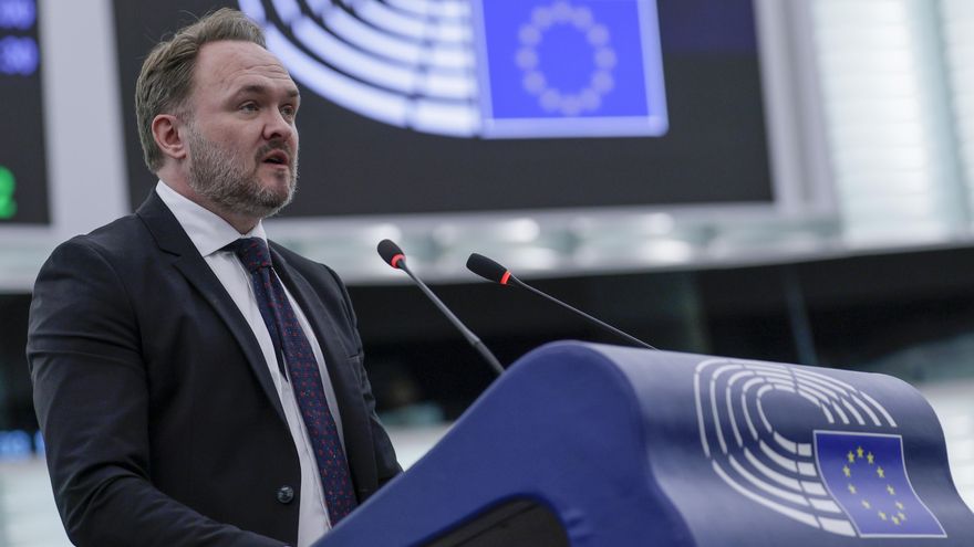 Comisario de Energía dice, por el apagón ibérico, que "Europa necesita redes eléctricas del siglo XXI"