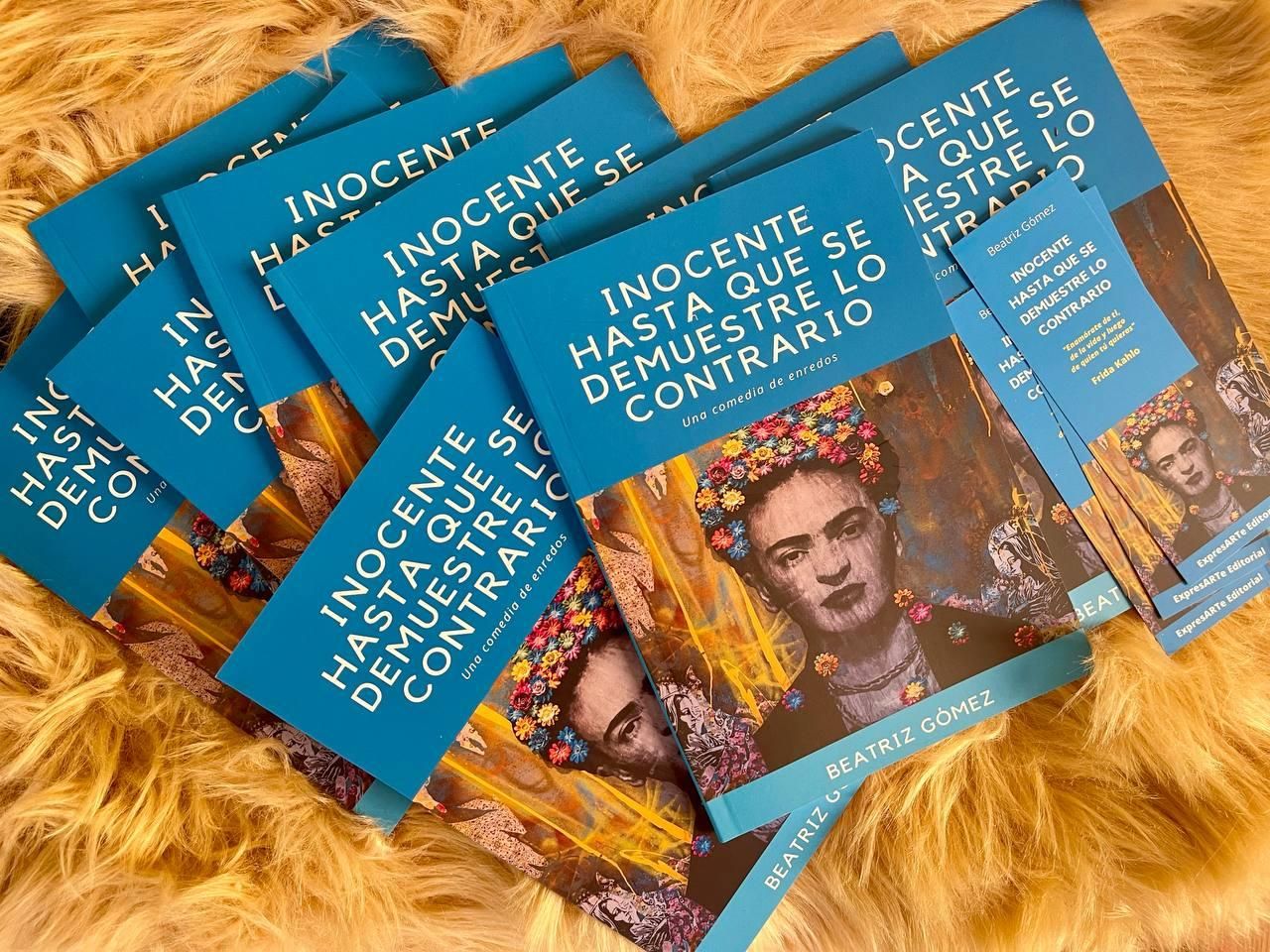 Ejemplares de ‘Inocente hasta que se demuestre lo contrario’, de Beatriz Gómez.