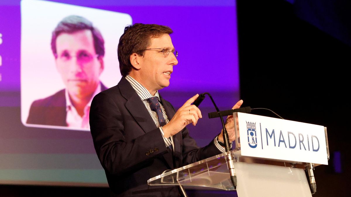 Madrid veta que voluntarios repartan comida en la calle a los necesitados: “No entendemos que se prohíba ayudar”