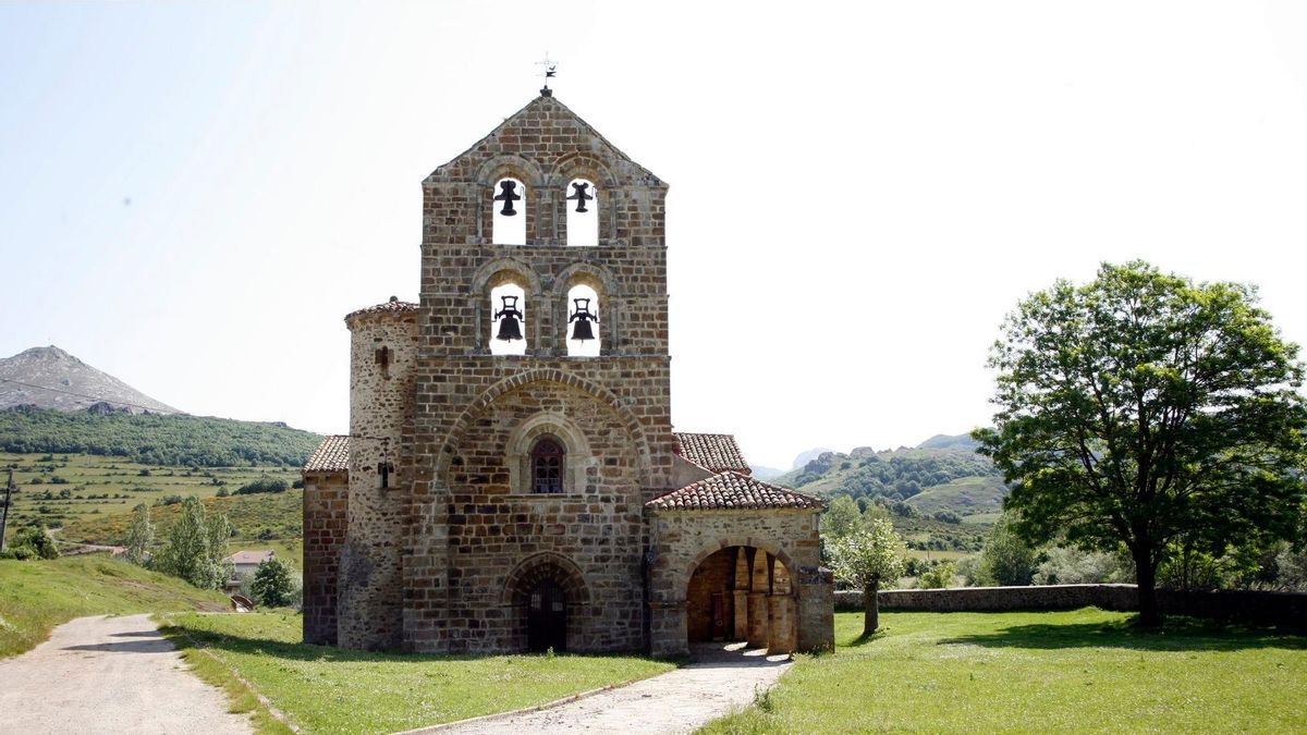 Colegiata de San Salvador de Cantamuda.
