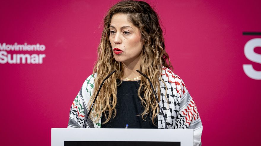 La coordinadora del Movimiento Sumar, Lara Hernández, interviene durante la celebración del Grupo Coordinador de Movimiento Sumar, el primero del presente curso político, en el Espacio Unonueve, a 27 de septiembre de 2025, en Madrid (España).