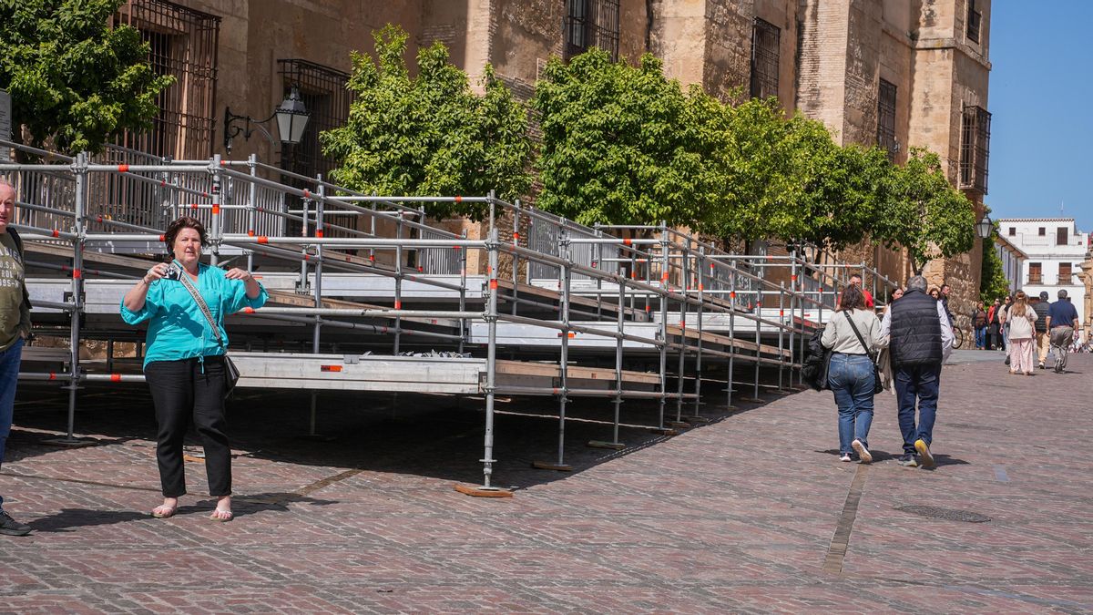 Montaje de la Carrera Oficial