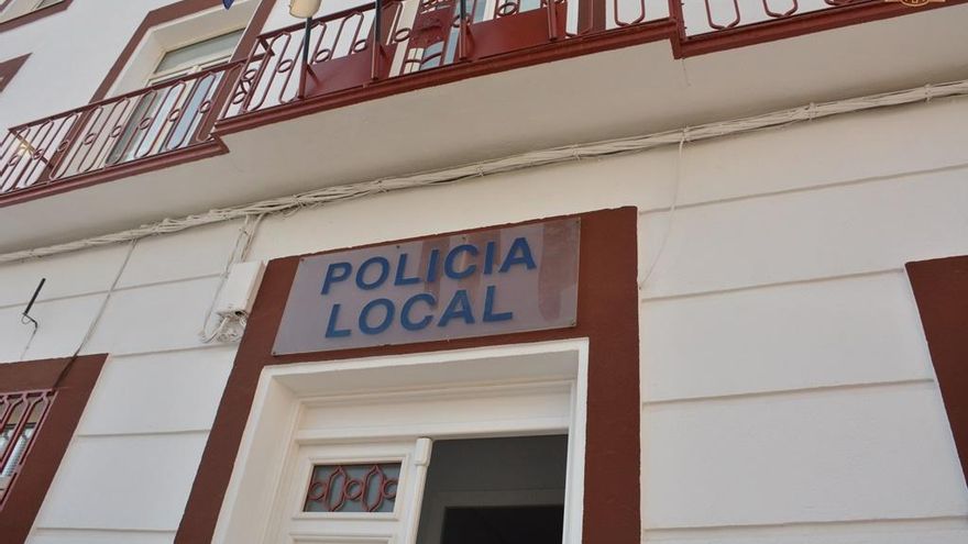 La Policía local desaloja una fiesta clandestina en Tomelloso con más de 20 personas
