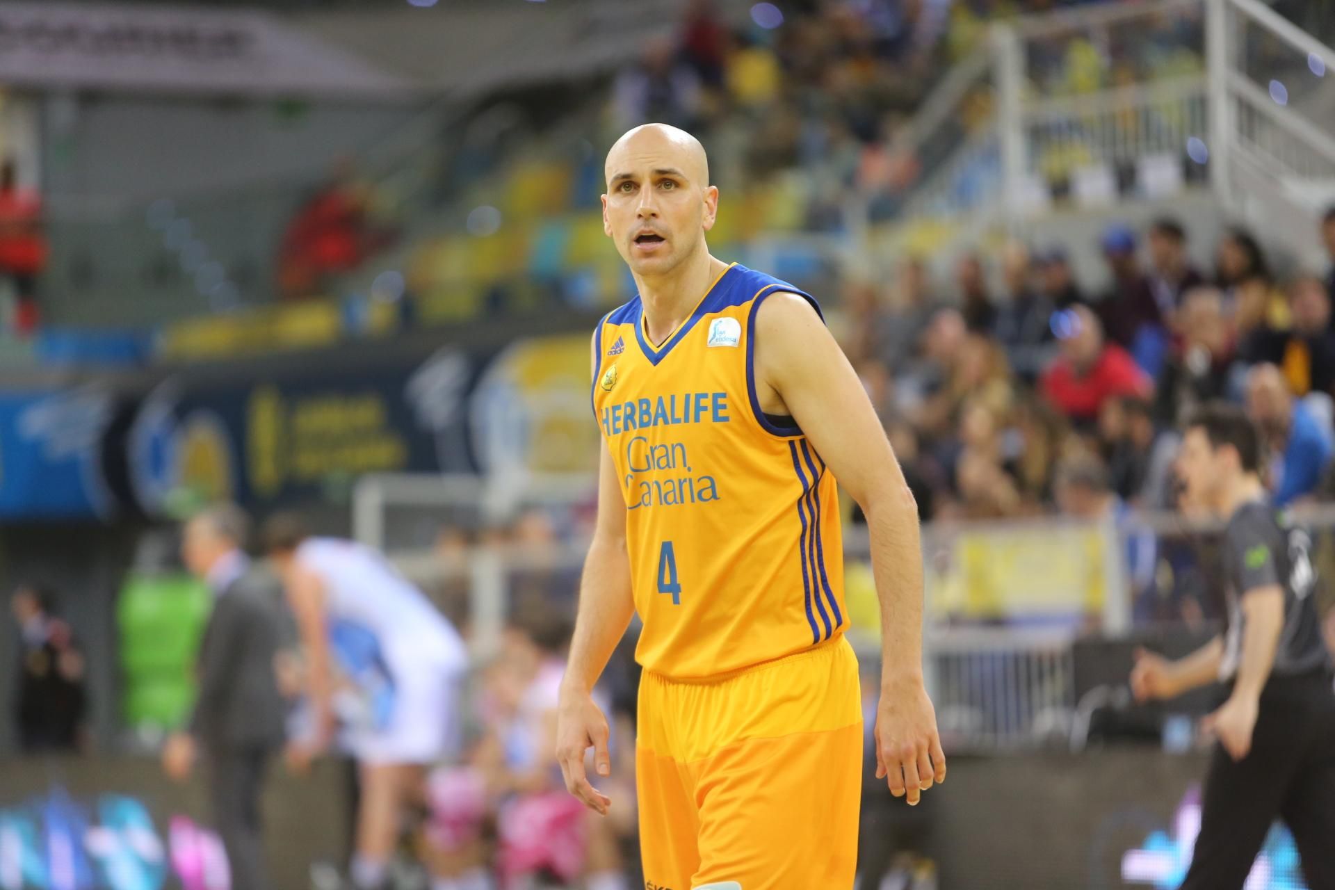 Herbalife Gran Canaria - Río Natura Mombús Obradoiro. Alejandro Ramos.