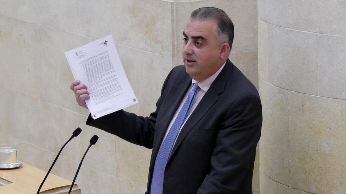 El diputado regional Roberto Medi.