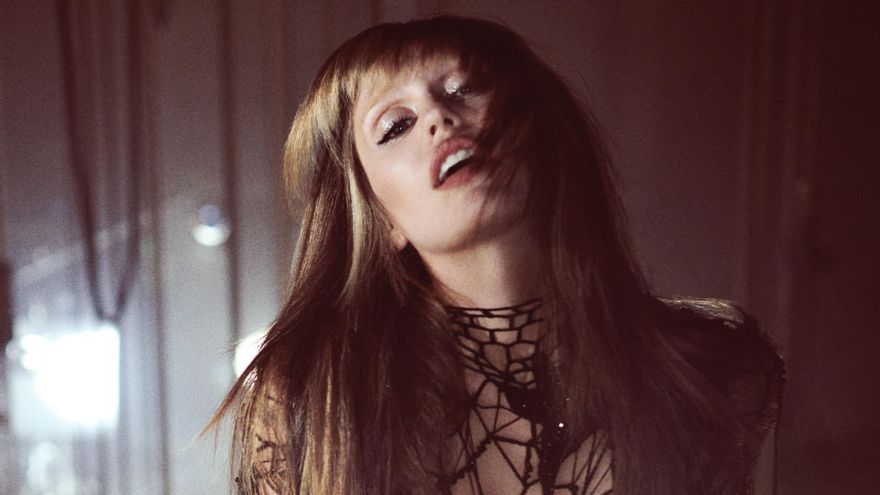 Miley Cyrus presenta Something Beautiful, ópera experimental que "redefine la belleza"