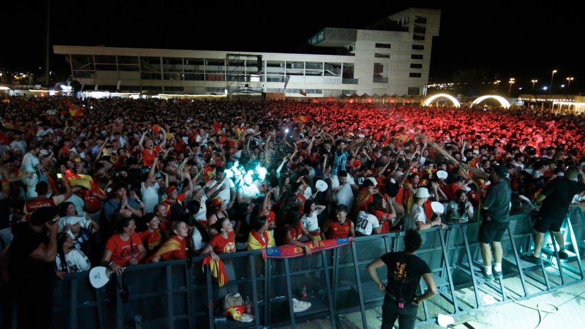 ¡Gol de Ferrán! Las mejores imágenes de la celebración en el Córdoba Live