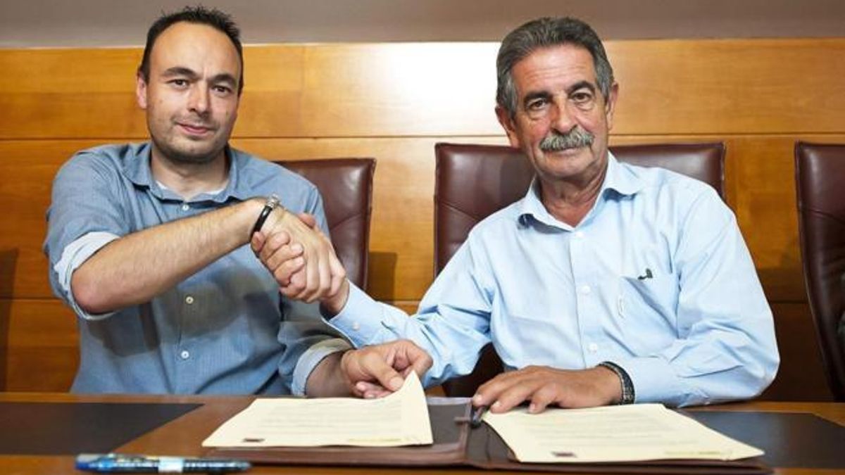 Unas de las causas del conflicto es el acercamiento y la benevolencia de Blanco a Revilla.