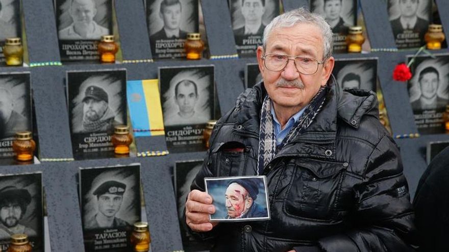 Ucrania rinde homenaje a los caídos en la revolución del Maidán