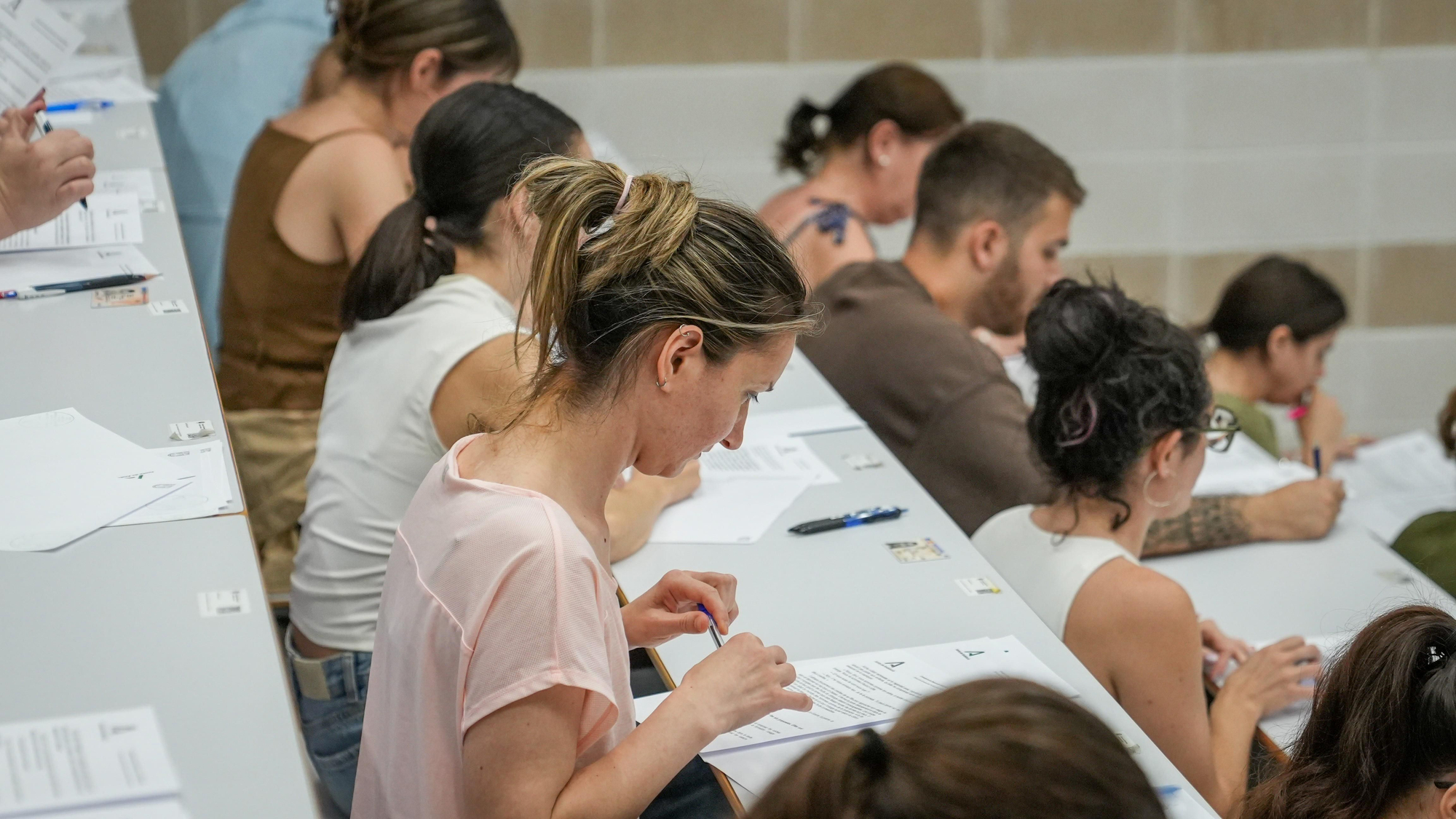 Inicio de la prueba escrita de las oposiciones al cuerpo de Secundaria, de Música y Artes Escénicas y Especialistas en Sectores Singulares de Formación Profesional