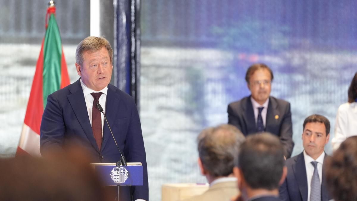 El Gobierno vasco cree que hay que abordar el reto de organizar la migración para que sea "asumible y aceptada socialmente"