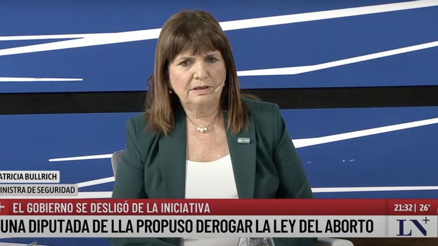 Bullrich habló de un "nuevo rediseño político" que incluiría una alianza entre el PRO y LLA