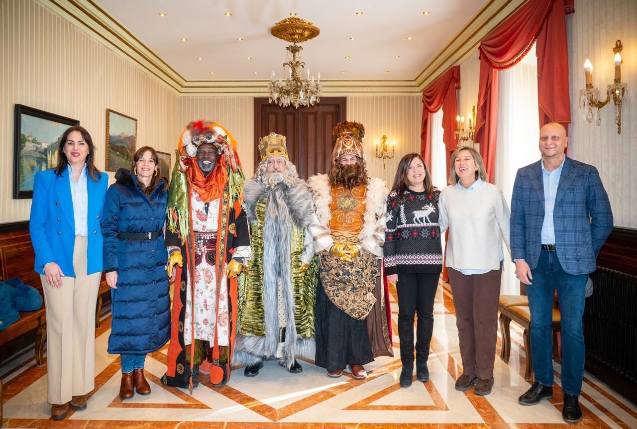 El paso de los Reyes Magos por Euskadi, en imágenes