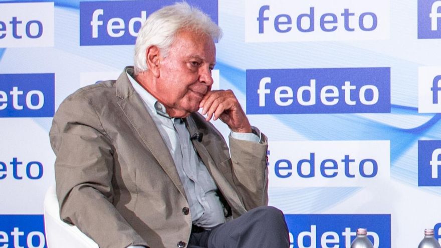 Felipe González en el acto de Fedeto