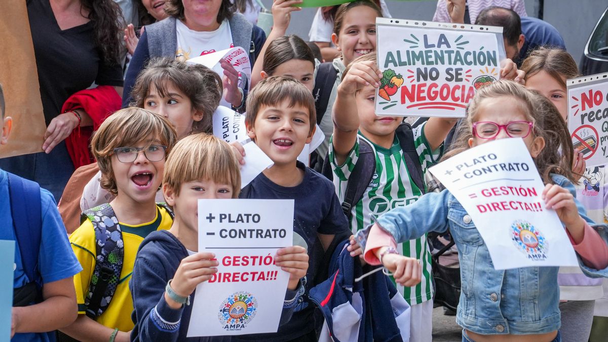 Protesta por el comedor en el Colegio Cronista Rey Díaz de Córdoba