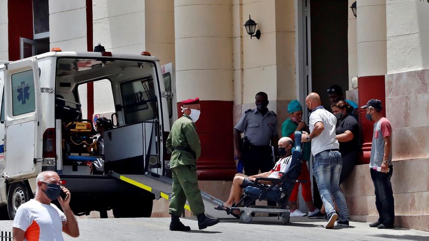 Las autoridades sanitarias informaron que 74 personas murieron por complicaciones de la covid-19 en las últimas 24 horas, por lo que el total de fallecidos es de 6.523 hasta el momento. Foto de archivo.
