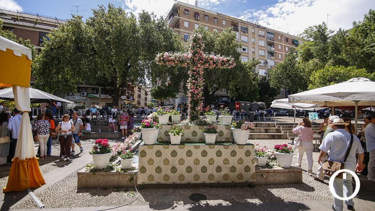 Tercer premio en Zonas Modernas Cruz de la Asociación Vecinal Huerta del Rey