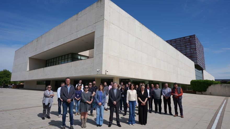 Las Cortes de Castilla y León cambian su lenguaje con la entrada del PP y convocan un minuto de silencio por el "crimen machista" de Toledo