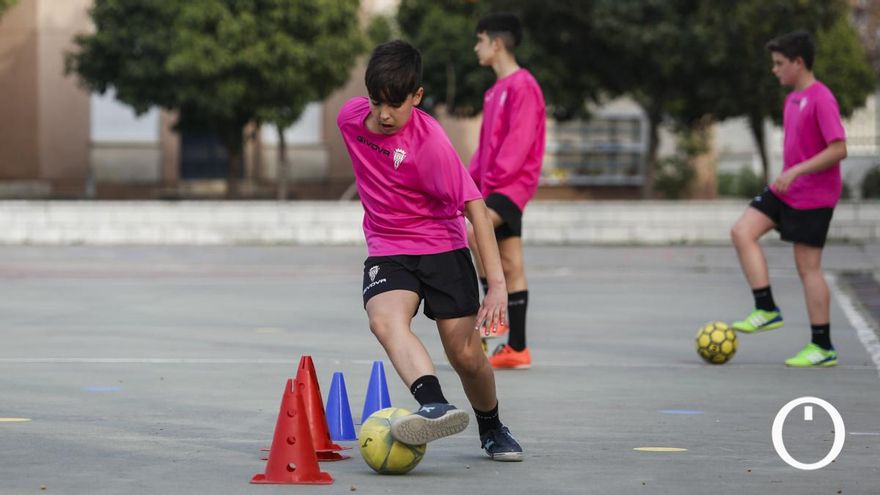 Entrenamiento de la cantera del Córdoba Patrimonio de la Humanidad