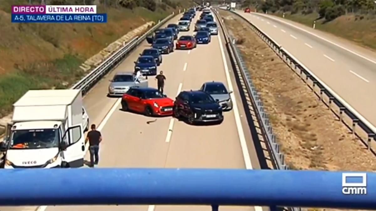 Un equipo de Castilla-La Mancha Media capta en directo un accidente de tráfico