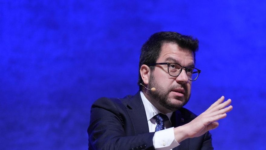 El expresidente de la Generalitat, Pere Aragonès, interviene durante la última jornada del 4º Congrés d’Economia i Empresa de Catalunya, en el Auditori L'illa, a 20 de junio de 2025, en Barcelona, Catalunya (España).