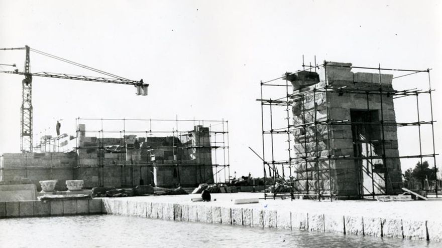 El Templo de Debod cumple 50 años en Madrid: imágenes históricas de un pedazo de Egipto en la ciudad