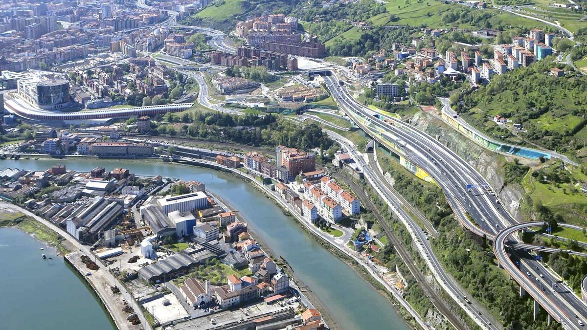 Ayuntamiento dice que los accesos por San Mamés funcionan "correctamente" y recuerda que Bilbao tiene siete accesos