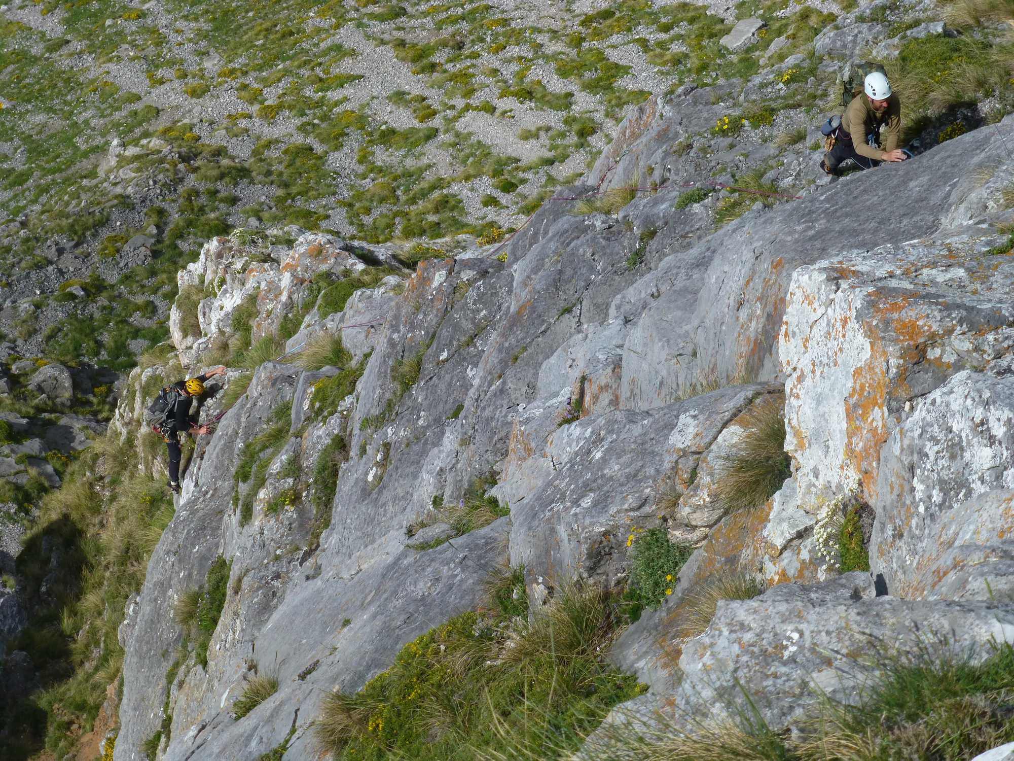 Escalada en la ‘Sur’ del Valdecoro.