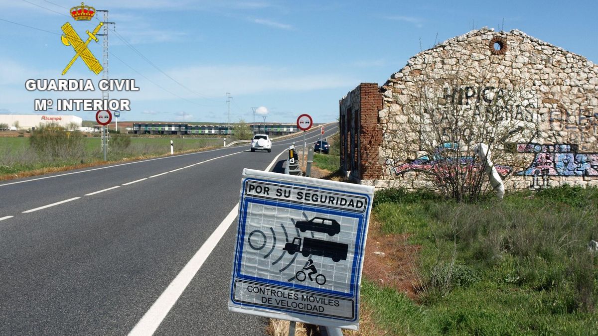 Punto de control de velocidad móvil en la autovía A-3