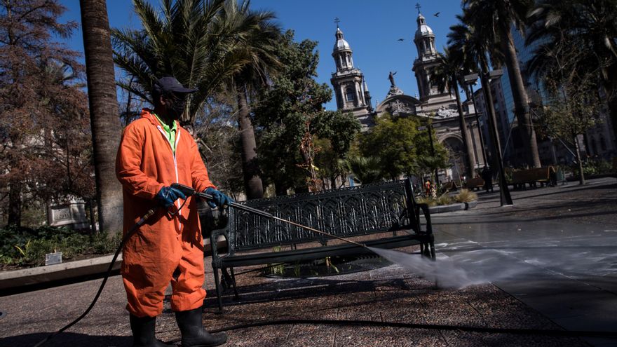Chile se alista para desconfinar con el dato más bajo de nuevos casos desde mayo