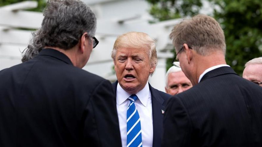 Renuncia el nominado por Trump para secretario del Ejército tras controversia
