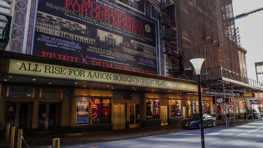 Broadway sigue cerrado: nueve meses sin poder pisar el escenario por la pandemia