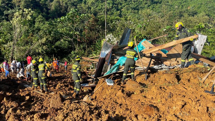 Asciende a 38 la cifra de muertos por los derrumbes en el departamento colombiano del Chocó