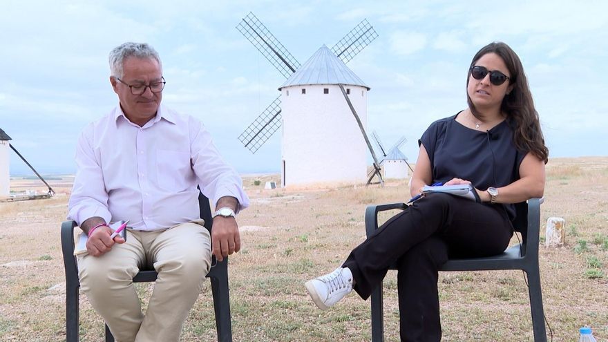 Los dos coordinadores de Movimiento Sumar en Castilla-La Mancha, María Rodríguez y Jesús Plaza.