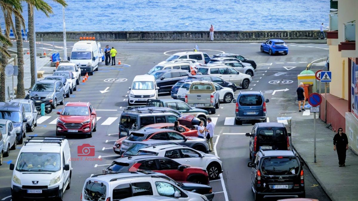 Nueva zona de aparcamiento de la Avenida de las Nieves de Santa Cruz de La Palma.