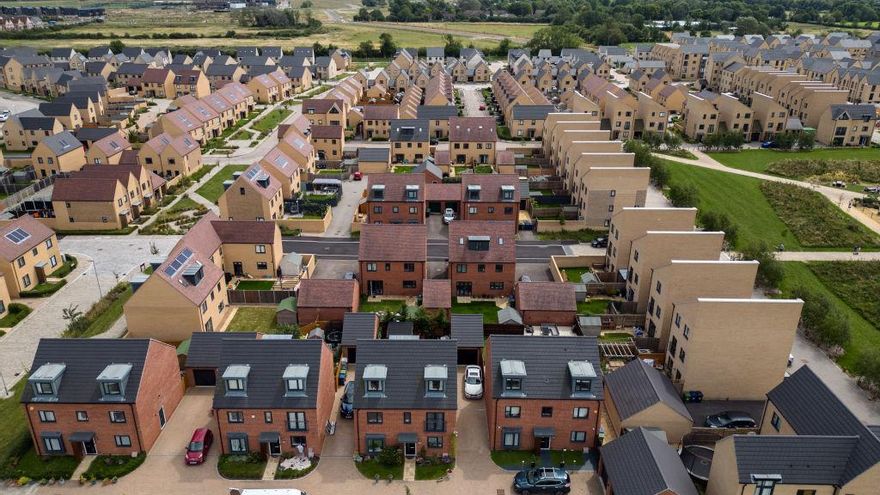 Nuevas ciudades: la receta de la posguerra que el nuevo Gobierno británico intenta resucitar contra la escasez de vivienda