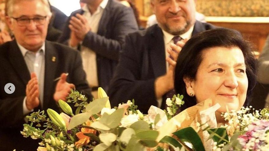 La Diputación de León homenajea a Cirenia, su secretaria con diez corporaciones y diez presidentes diferentes