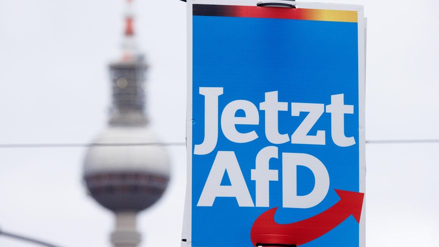 Los escándalos no tumban a la extrema derecha alemana antes de las citas electorales