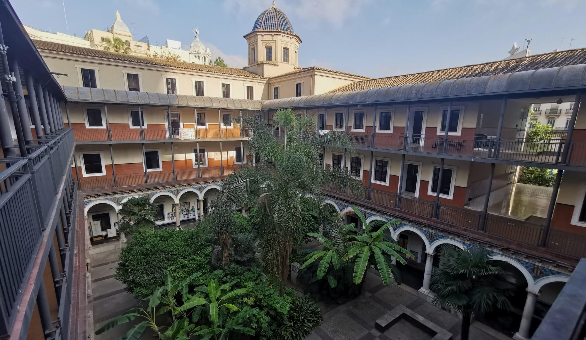 Vista del IES Lluís Vives de Valencia.
