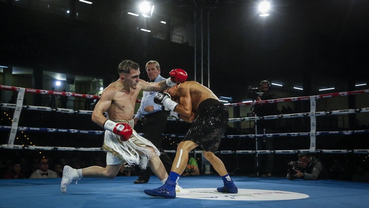 Combate de Rafa Lozano Jr. por el cinturón Iberoamericano