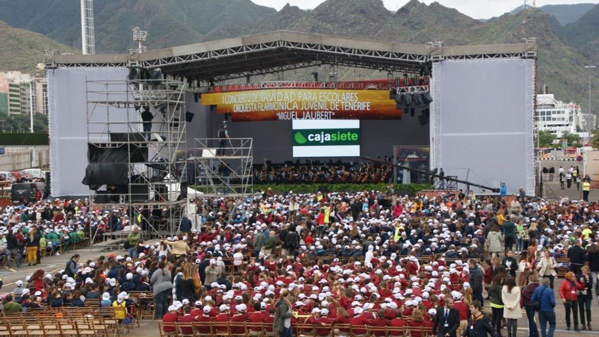 Galería de imágenes del I Concierto de Navidad para Escolares