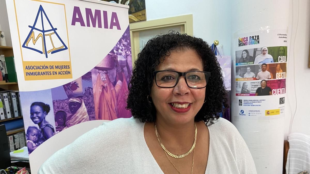 Fátima Ez Zohayry: “¿A dónde va el dinero que el Gobierno da a los ayuntamientos para reubicar a los inmigrantes en viviendas dignas?”