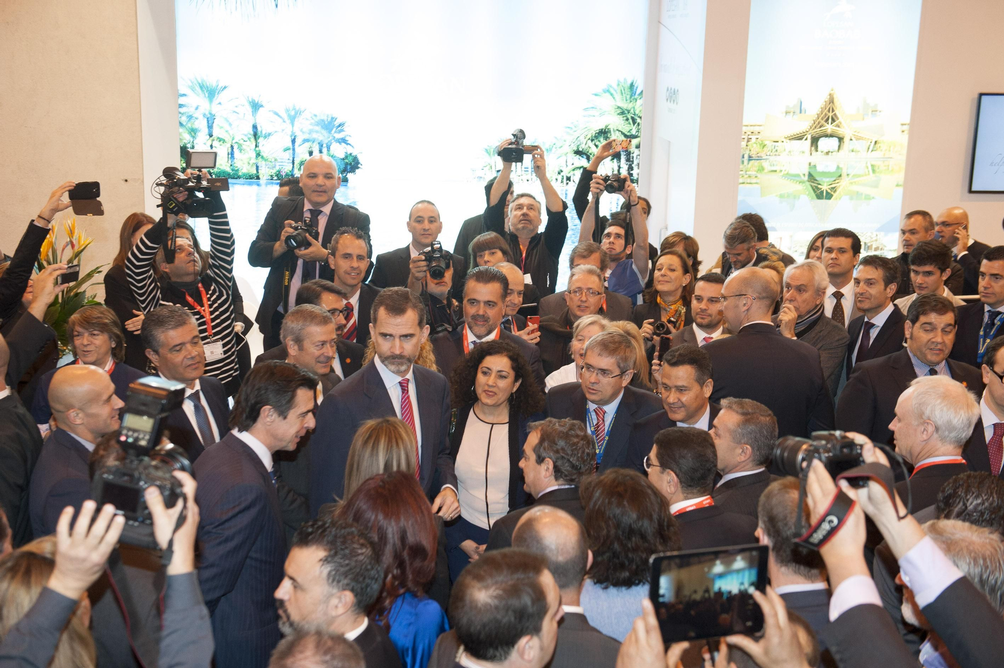 Visita de los Reyes al stand de Fitur