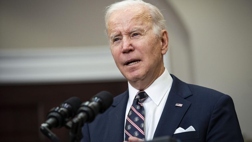 Joe Biden, positivo en COVID con "síntomas muy leves"