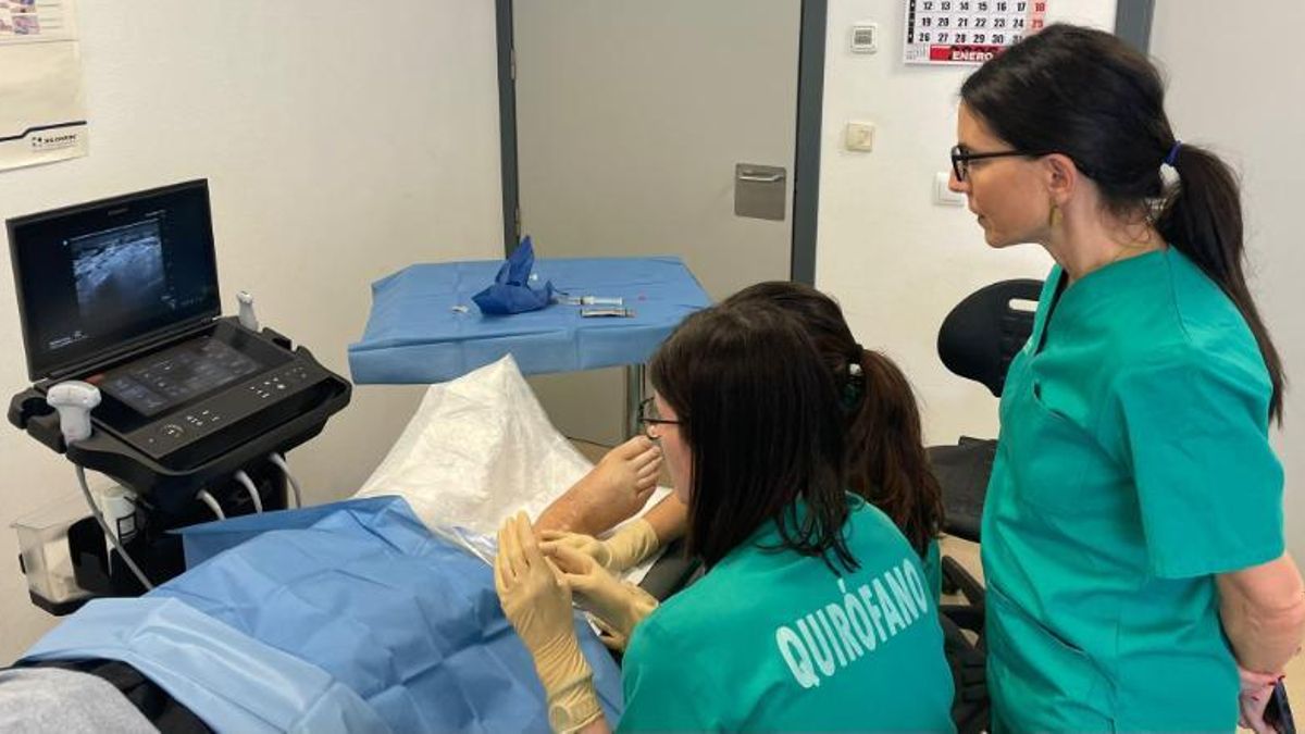 Médicas de Madrid se forman en el hospital de Calahorra en un procedimiento pionero para tratamiento del dolor y de la espasticidad