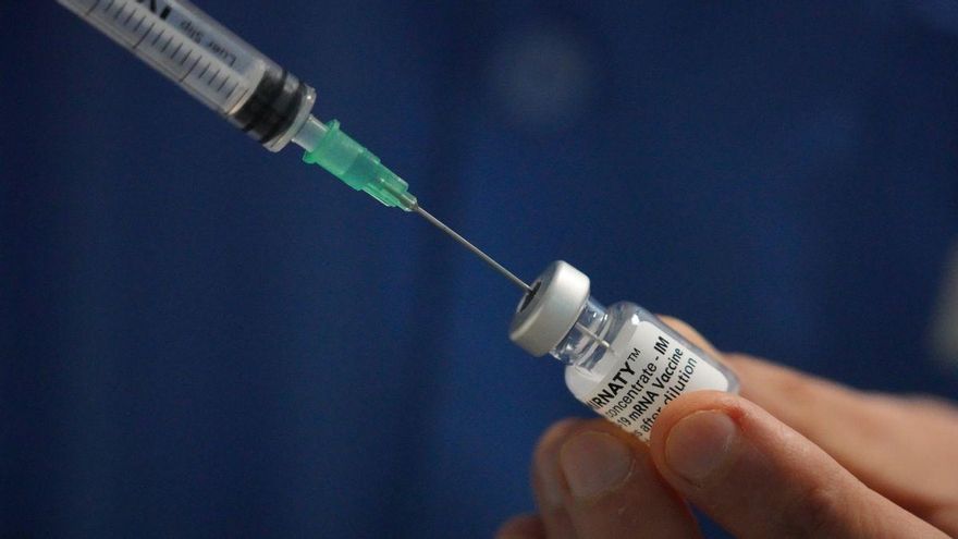 Casi el 34% de la población de La Palma está ya inmunizada contra la COVID-19 con la pauta completa