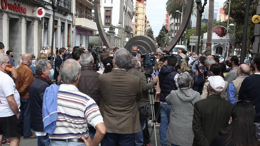 Mitin de Ortega Smith en Las Palmas de Gran Canaria. (ALEJANDRO RAMOS)