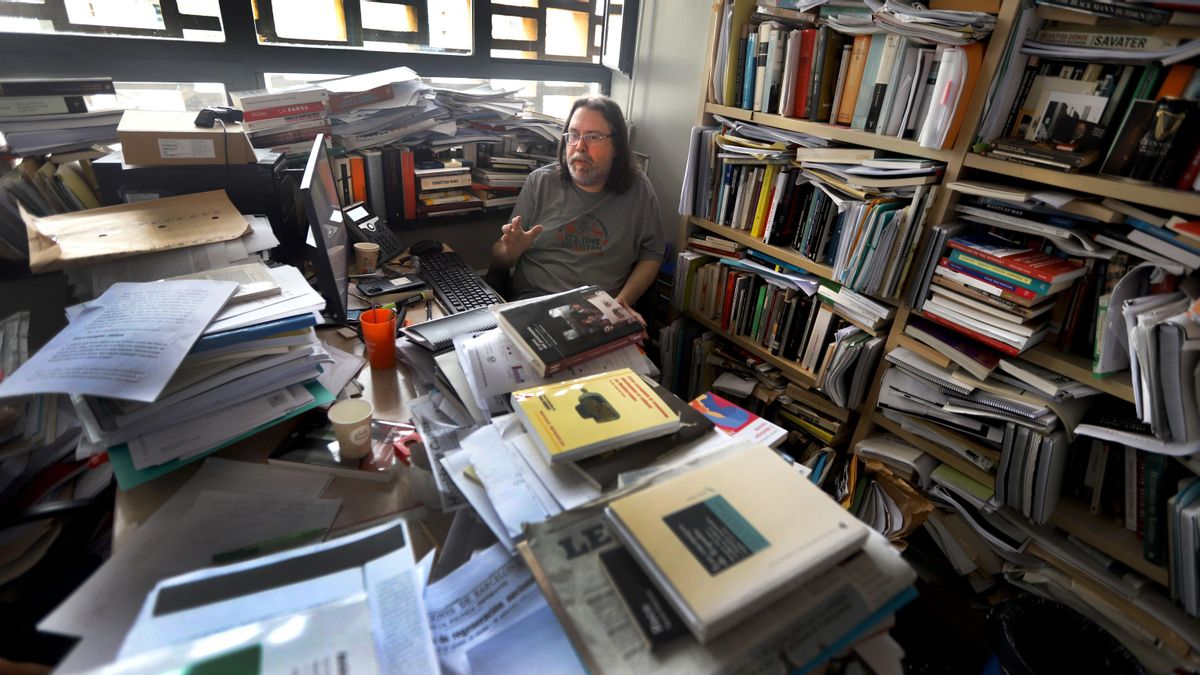 “Per a mi el dietari és assaig i el dietarisme que jo escric és assagístic”, explica Archilés durant l’entrevista.