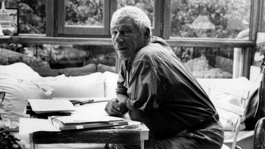 Cosas que puedes hacer por John Berger ahora que ya no está