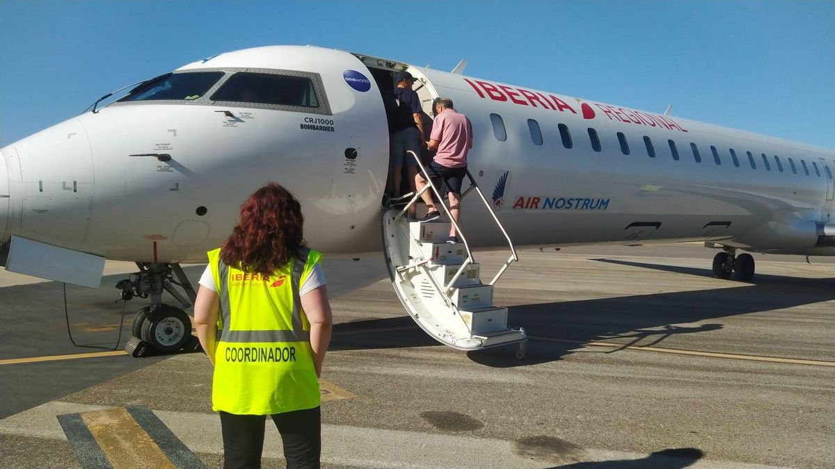 La Junta exige más inversión para el aeropuerto de Badajoz y el Gobierno replica: "Se precisa compromiso de las compañías